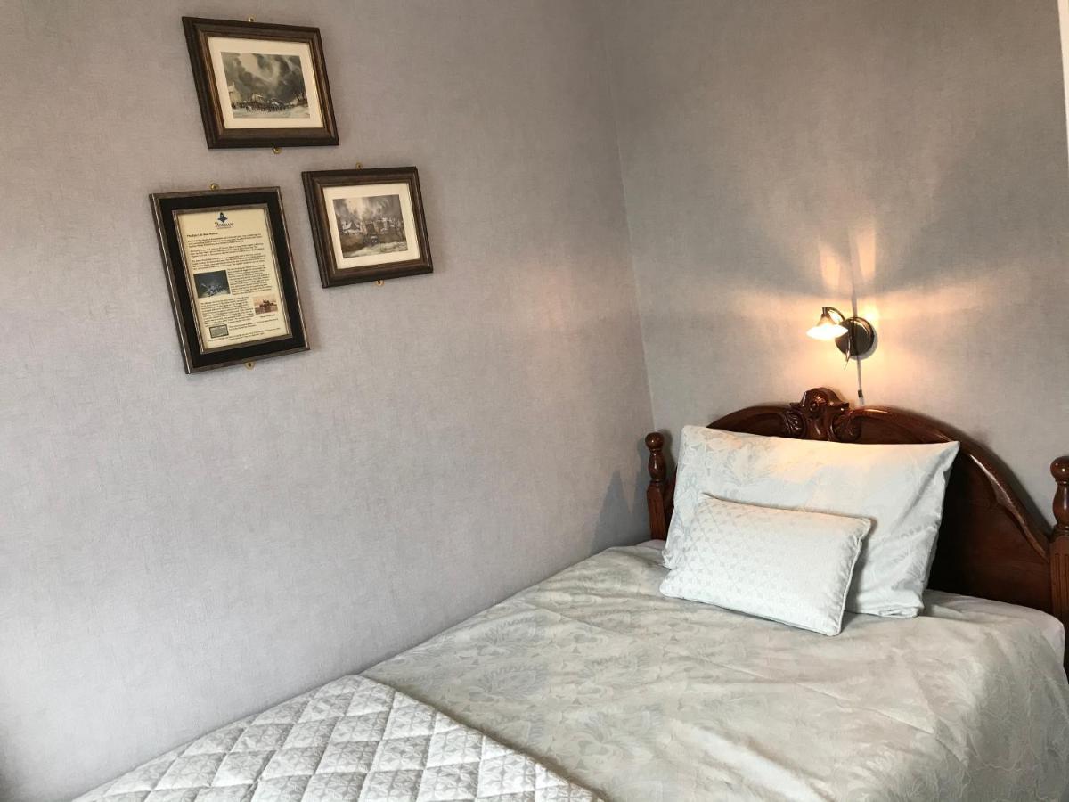 Norman Guest House With Free Parking Whitby Bagian luar foto